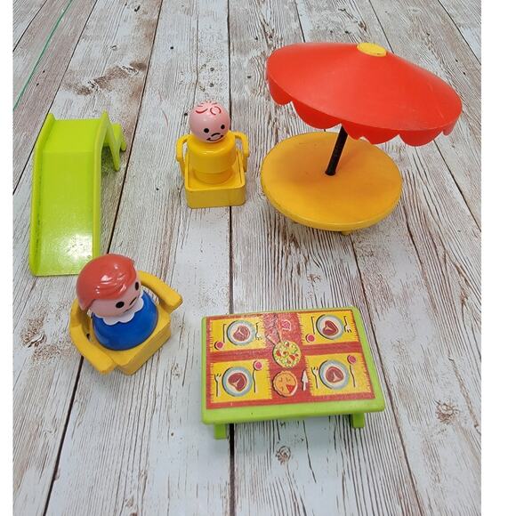 Vintage Fisher Price Little People Picnic Table Chairs, Slide & 2 Little People - Picture 7 of 7